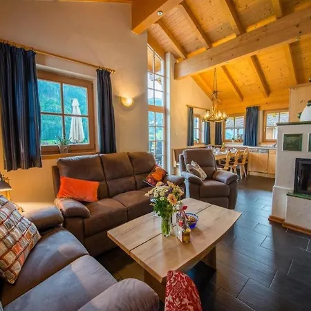 In Austria Near Lift & Sauna Dağ evi