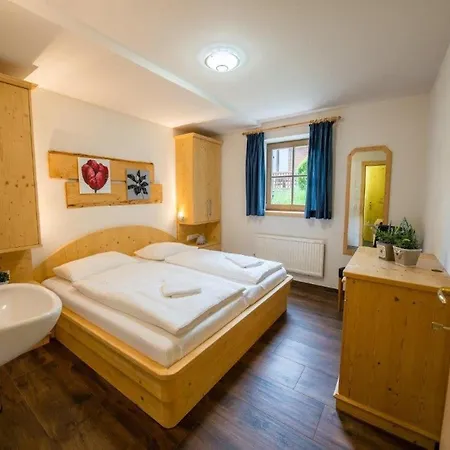 In Austria Near Lift & Sauna * Wald im Pinzgau