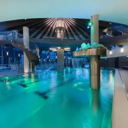 Сasa de vacaciones Panoramic Glass With Sauna Wald im Pinzgau